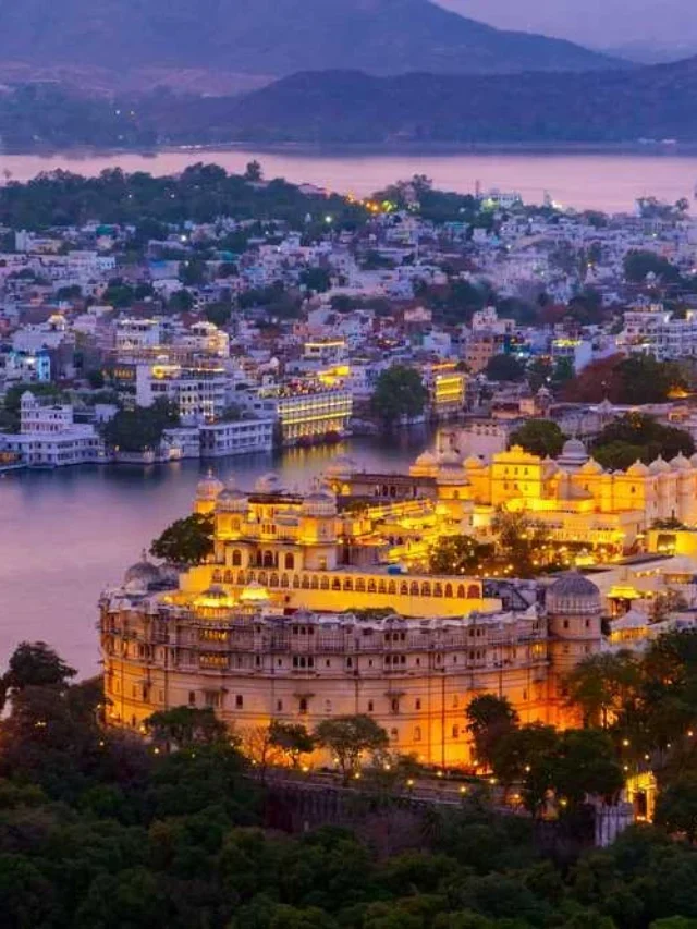 उदयपुर 10 बेस्ट टूरिस्ट डेस्टिनेशन दिल्ली से सिर्फ 600 किमी दूर