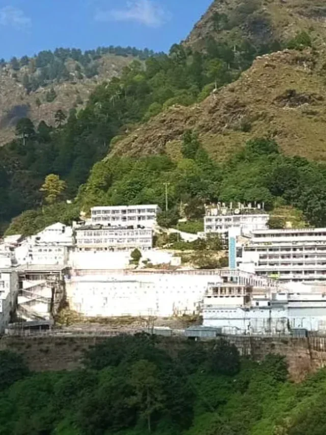Information about how to visit Vaishno Devi