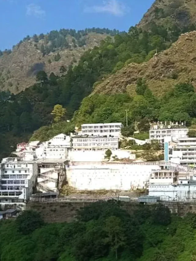 वैष्णो देवी की यात्रा कैसे करें इसकी जानकारी