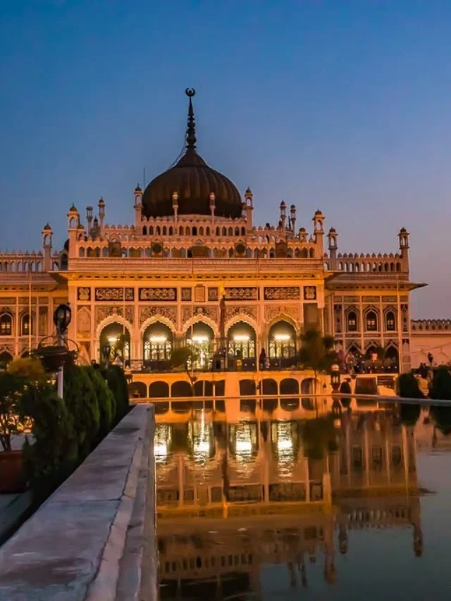 उत्तर प्रदेश के प्रसिद्ध स्मारक आपको अवश्य देखने चाहिए