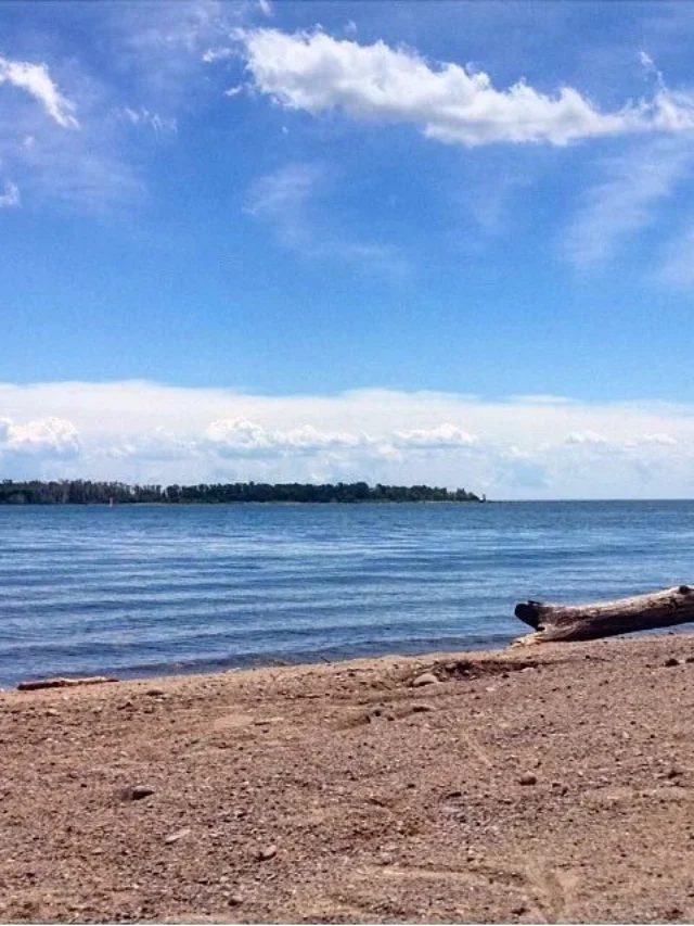 कपल्स के लिए अंगमाली में घूमने की जगहें