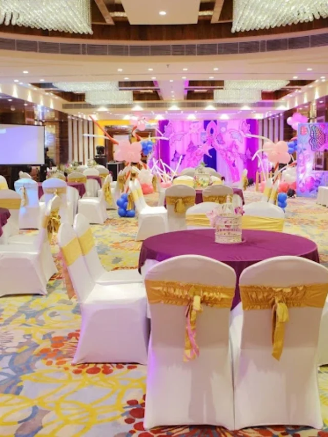 कपल्स के लिए कानपुर में प्राइवेट केबिन रेस्टोरेंट