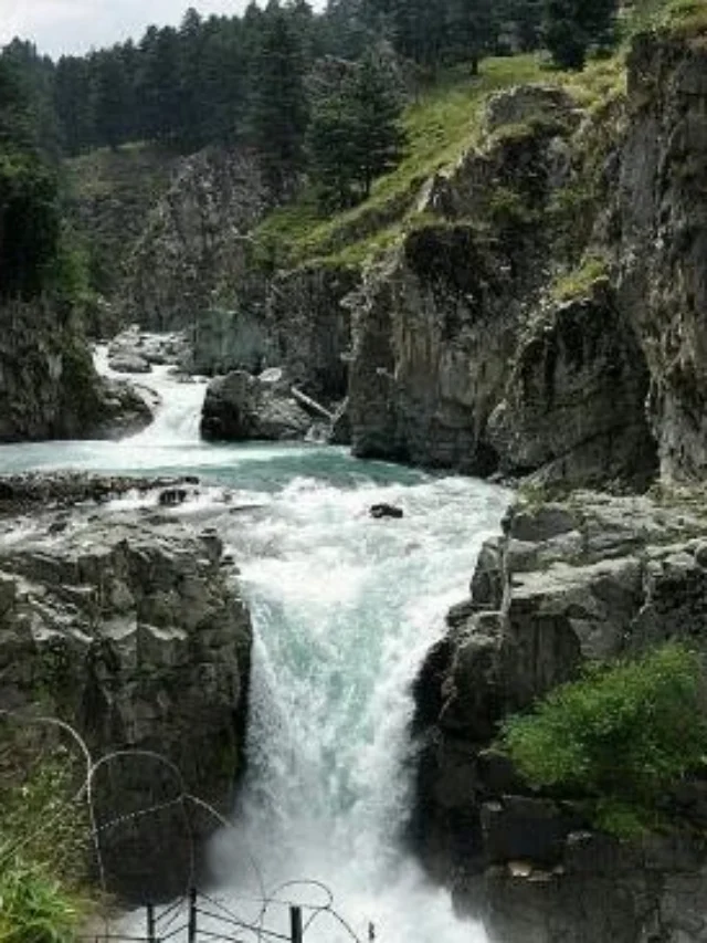 कश्मीर में घूमने की लीक से हटकर जगहें