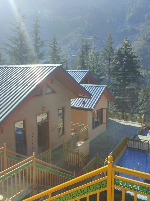 द हिडन पैराडाइज रिजॉर्ट