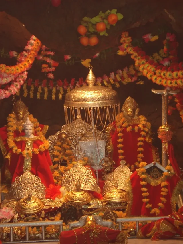 सभी 12 महीनों में वैष्णो देवी का तापमान